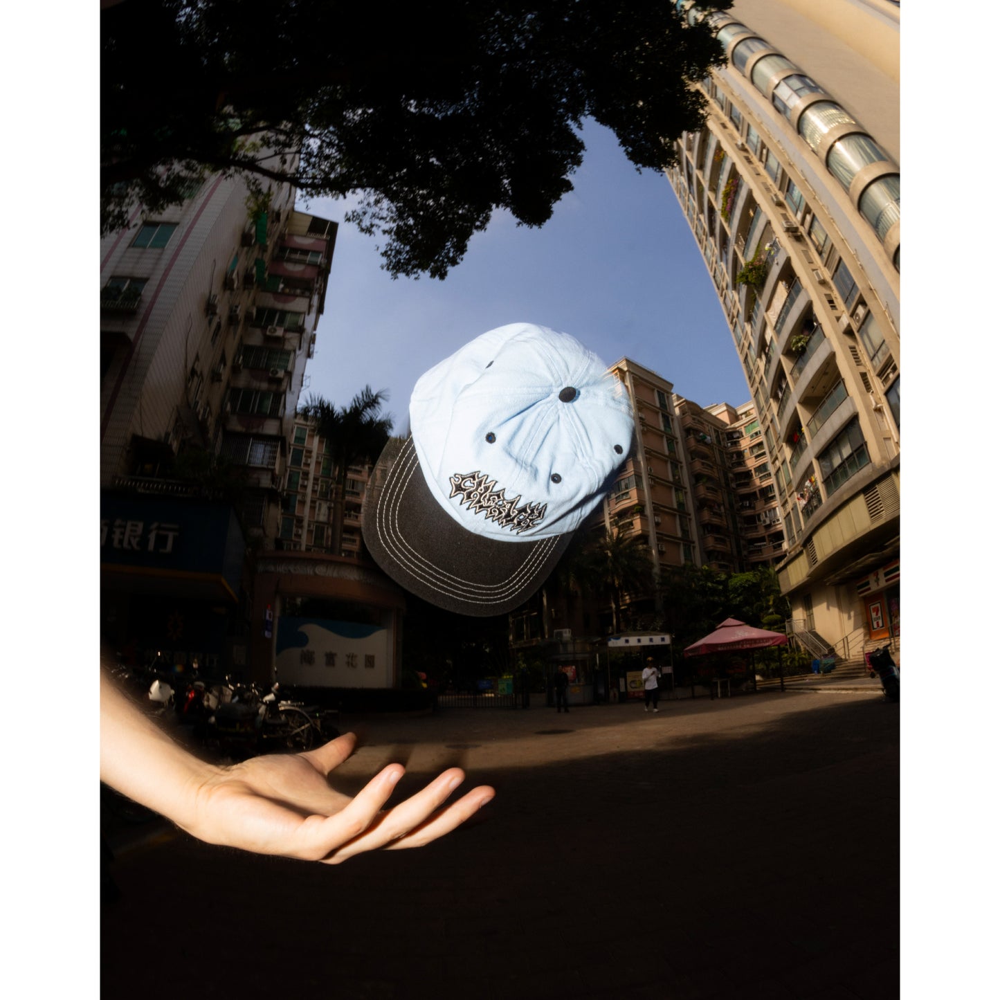 Thrash Hat, Powder Blue / Black